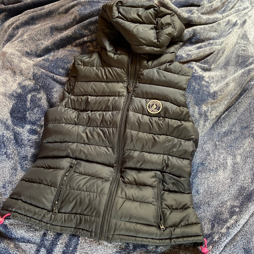 Navy blue, Medium, Abercrombie & Fitch lightweight vest with hood